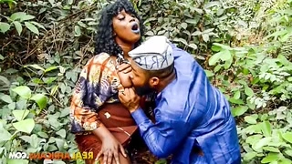 Nigerian with pussy lips outside