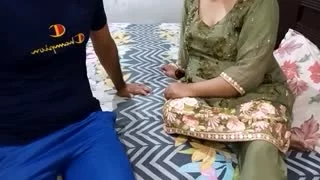 Hindi indian step-sister fucking with step brother