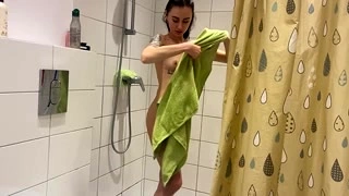 Ukrainian with titties in the shower