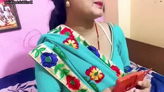 Naughty babe has sex