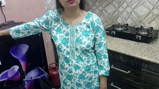 Bihari has sex with stepson in the kitchen