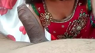 Slutty sucks bbc on the first try
