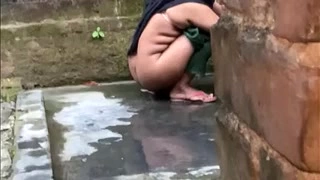 Dirty beauty with curvy body