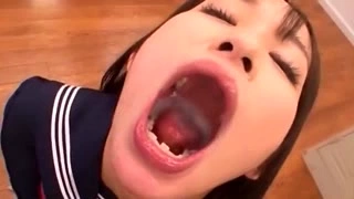 Exotic gets facial censored