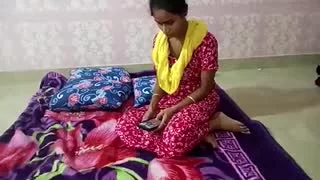 Desi gal fucks with husband