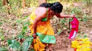 Andhra pradeshi jerking the dick in the wood