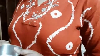 Naked slut with a working mouth