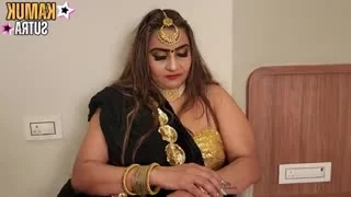 Romantic fucking with client in the bedroom