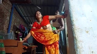 Desi bahu fucks with husband