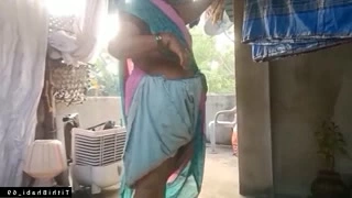 Bangladeshi next door girl with boobs