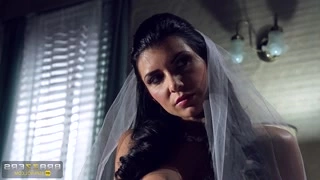 European in high heels gets facial