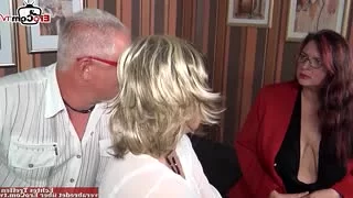 Chubby with natural tits fucks in trio