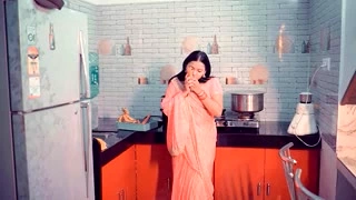 Sex addicted housekeeper xxx