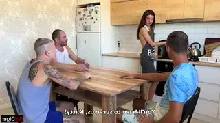 Amateur gets creampie in the kitchen