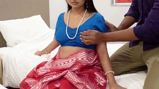 Beautiful aunty in saree